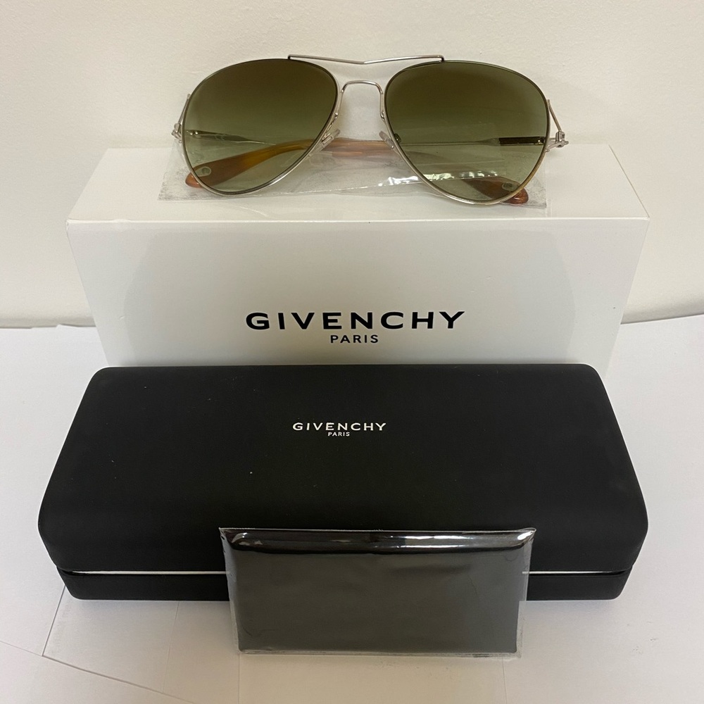 Givenchy aviator sunglasses - Picture 8 of 11